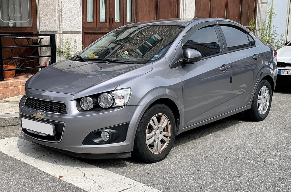 Chevrolet Aveo T300 fotoğrafı