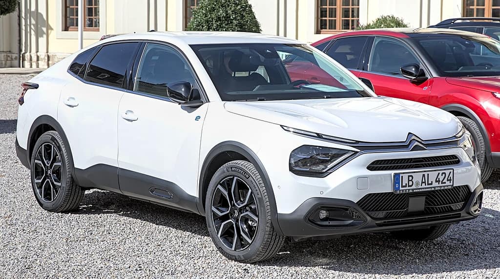 Citroën C4 X fotoğrafı