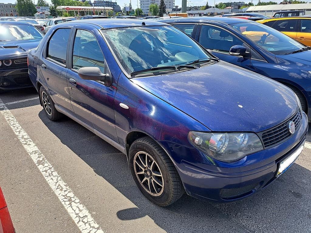 Fiat Albea fotoğrafı