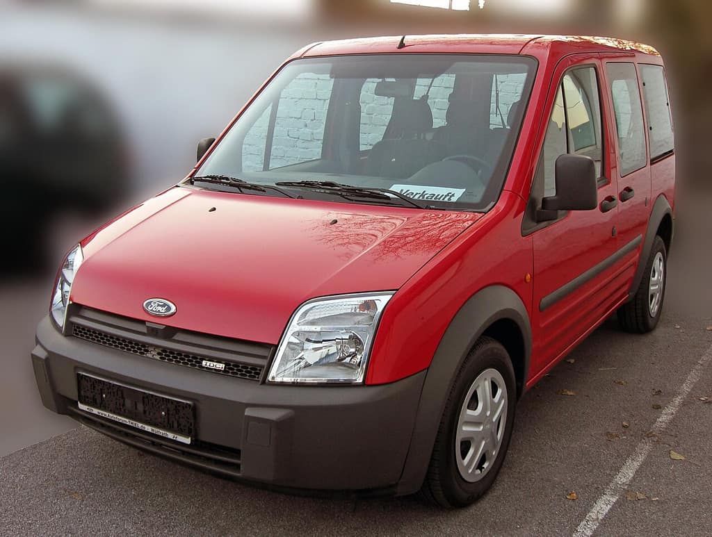 Ford Tourneo Connect 1 fotoğrafı
