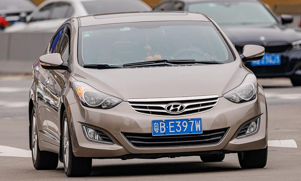 Hyundai Elantra 5 fotoğrafı