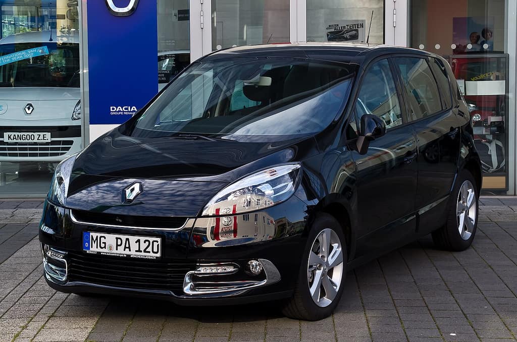 Renault Scenic 3 fotoğrafı