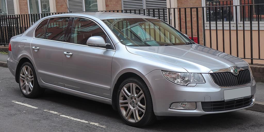 Skoda Superb 2 fotoğrafı