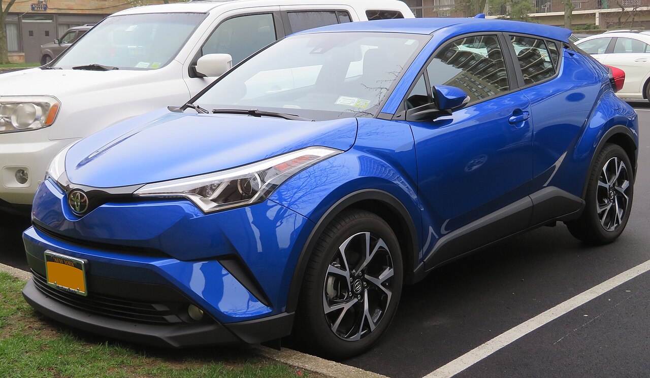 Toyota C-HR fotoğrafı