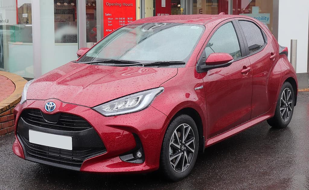 Toyota Yaris 4 fotoğrafı