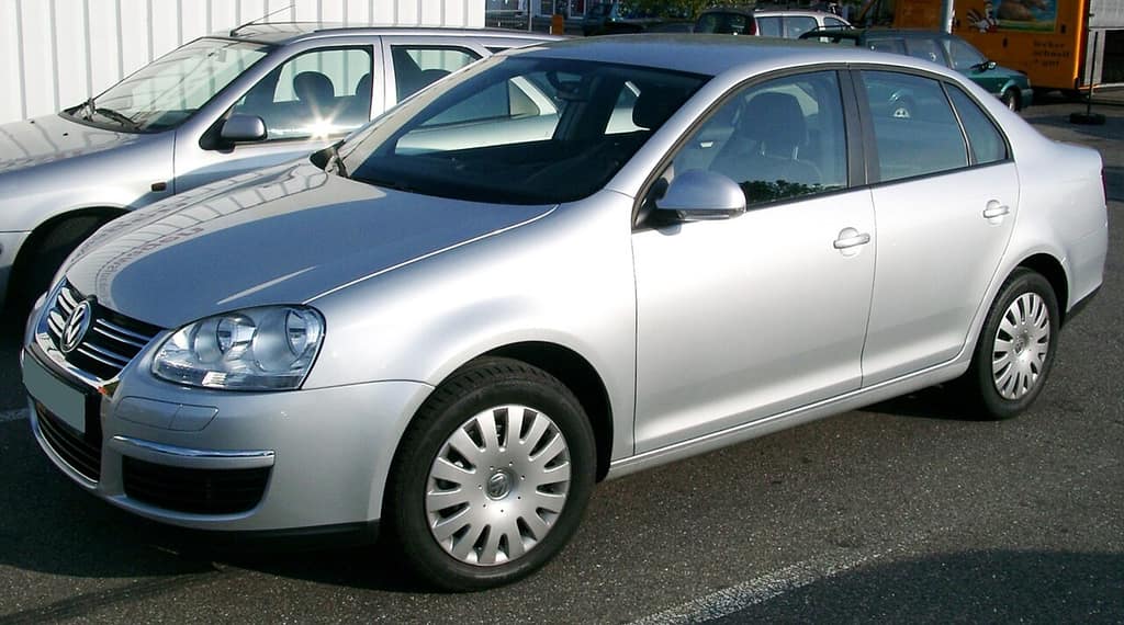 Volkswagen Jetta 5 fotoğrafı