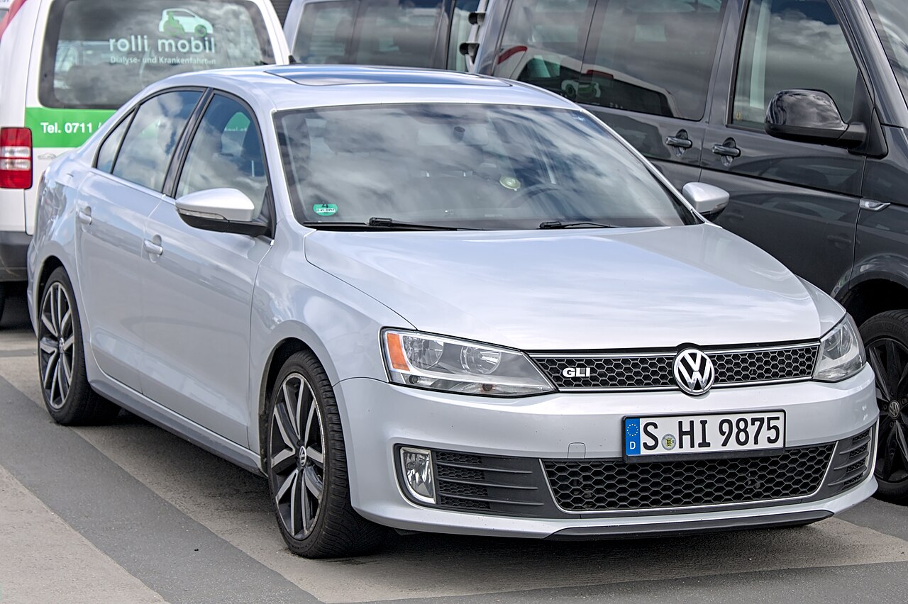 Volkswagen Jetta 6 fotoğrafı