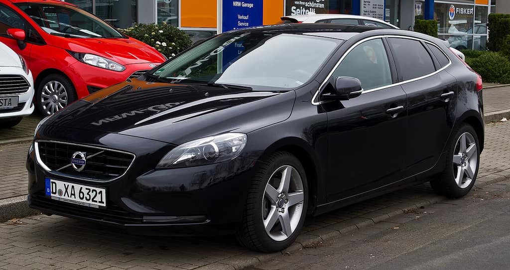 Volvo V40 2 fotoğrafı